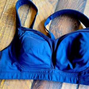 Lululemon Sports Bra 38C